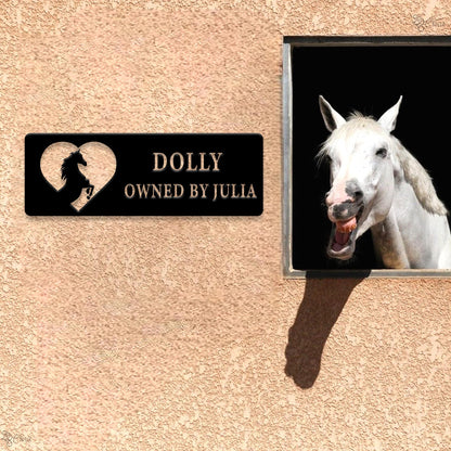 Horse Name Sign, Horseshoe Stable Name Plaque, Horse Stall Metal Sign, Horse Farm Sign, Barn Decor, Horse Stable Name Sign, Equestrian gift