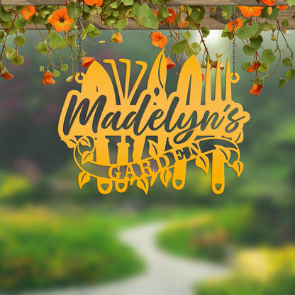 Gardener's Gift - Personalized Metal Garden Sign for a Unique Outdoor Yard Decor - Perfect Gift For Her