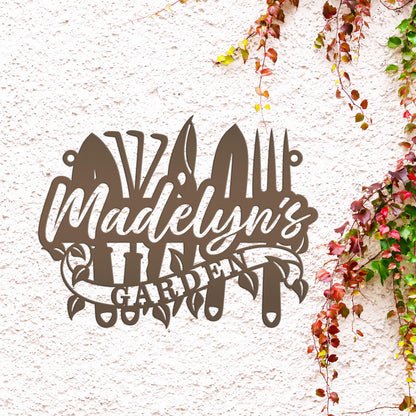 Gardener's Gift - Personalized Metal Garden Sign for a Unique Outdoor Yard Decor - Perfect Gift For Her