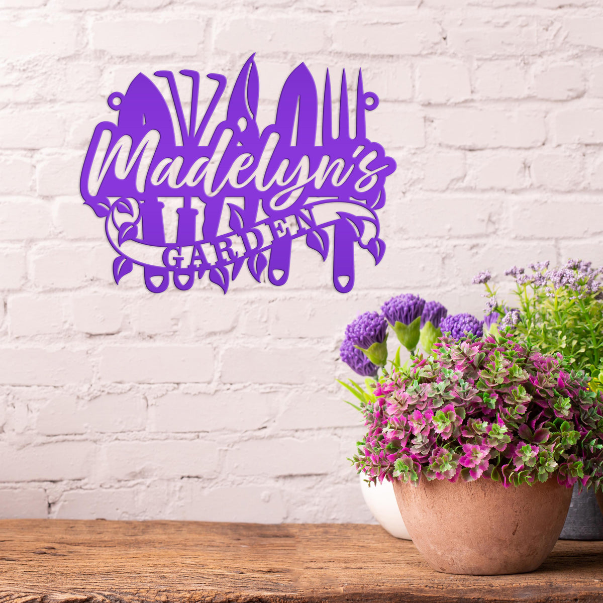 Gardener's Gift - Personalized Metal Garden Sign for a Unique Outdoor Yard Decor - Perfect Gift For Her