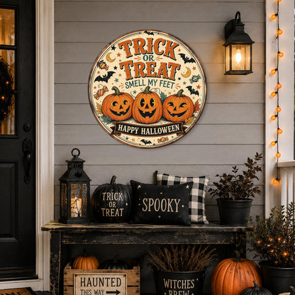 Trick or Treat Sign, Round Metal Halloween Wall Art, Spooky Decor, Halloween Humor, October Decor, Cute Pumpkin Sign, Halloween Gift